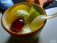 20101218172-樱花糕坊(万松园店)