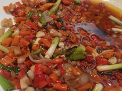 -阿瓦山寨·湘菜现炒·剁椒鱼头王(咸阳总店)