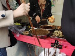 -老鼓楼麻辣烫夹馍