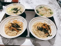 鲜肉小馄饨-鲜得来排骨年糕(即墨路店)