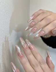 -UU·NAIL美甲美睫專門店