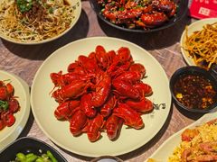 -巴厘龙虾·榜首油焖大虾(音乐学院·沿江酒馆店)