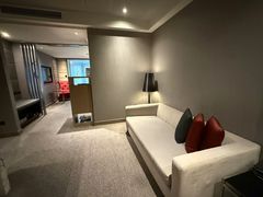 -榛悦隆堡成都酒店(春熙路太古里店)