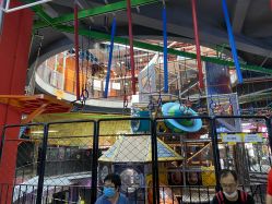 -嗨翻Hi-Fun竞技主题乐园·蹦床团建生日聚会(五棵松华熙店)