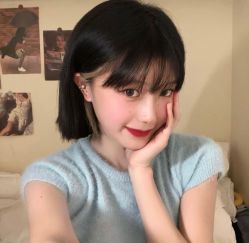 -AYO SALON