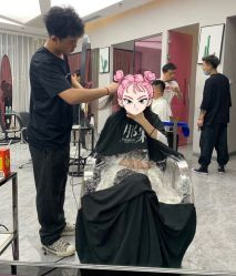 -变画·发型STUDIO