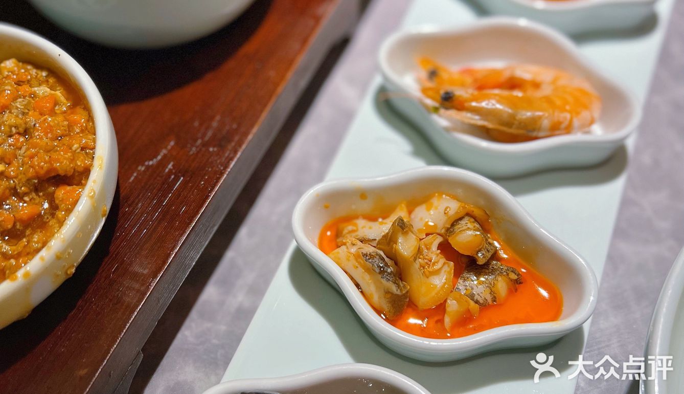 🤨他们家的独家美食—梭子蟹粉面