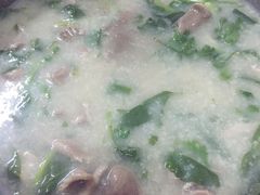 -标记美食新鲜猪杂(兴南大道店)