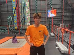 -极限PLAY运动娱乐新世界·团建派对潮玩休闲馆·室内蹦极高空游乐园