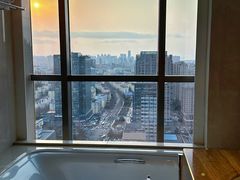 -青岛富力艾美酒店