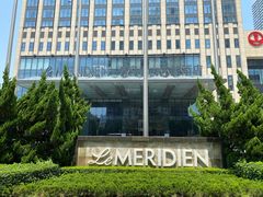 -青岛富力艾美酒店