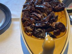 -八府香鸭·啫啫煲(华山路店)