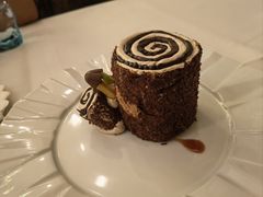 招牌树根蛋糕-莫斯科餐厅