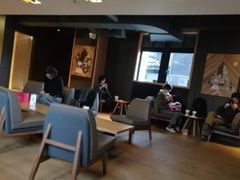 大堂-星巴克(红房子店)