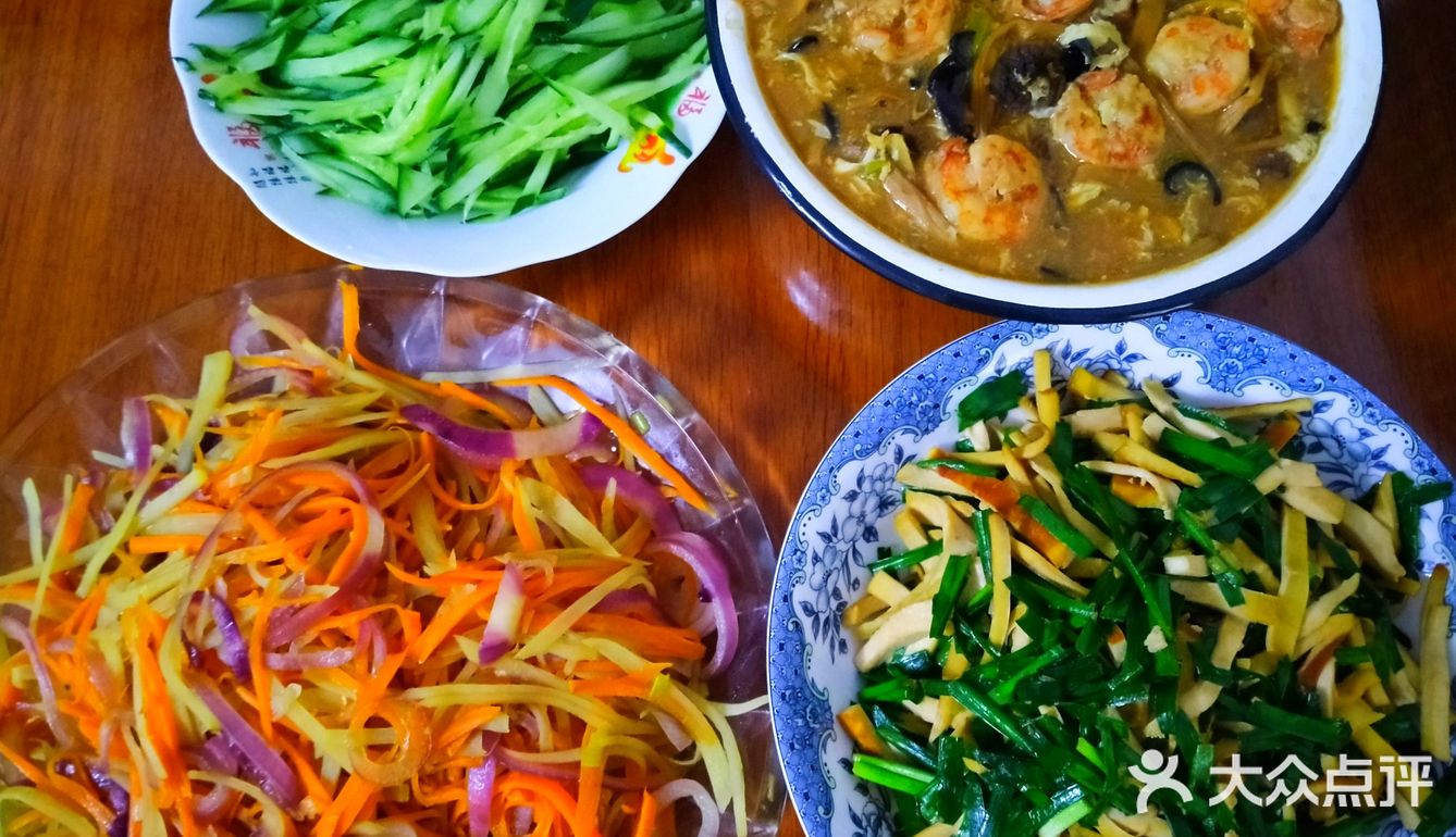                 难忘的     家乡菜