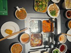 -海底捞火锅智慧餐厅(中骏世界城店)