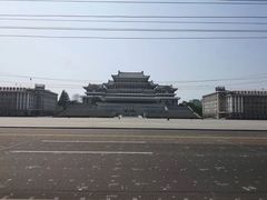 -金日成广场