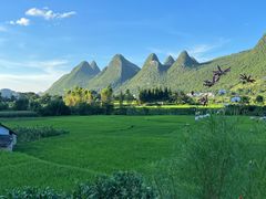 -高荡千年布依古寨旅游景区