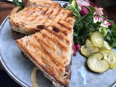 超级牛肉帕尼尼-O'mills Sourdough Bakery&Bistro(永嘉路店)