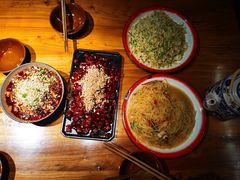 -先启半步颠·川菜小炒