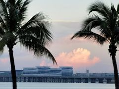-星巴克(珠海仁恒滨海中心店)