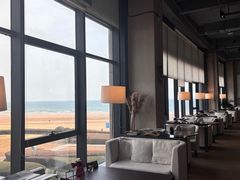 -青岛朗艺美术馆·海景咖啡