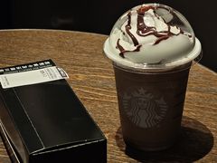 -星巴克(南通如皋文峰大世界店)