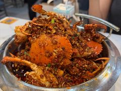 -凤凰路何眼镜香辣蟹(花果园店)