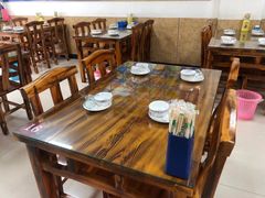 大堂-兆辉木炭海鲜烧烤·海鲜小炒