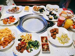 -佰烧海鲜烤肉火锅自助(泰华假日广场店)