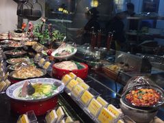 -万重锦·人文川菜馆(骡马市店)