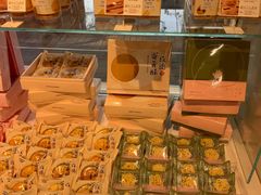 -好利来(东四店)