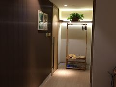 -良子足疗按摩