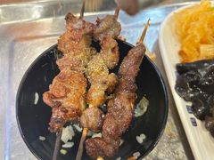 -哈尔滨小酒馆·鲜肉现穿自助烧烤(康新花园店)