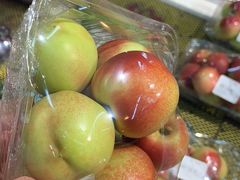 -楠铭果超市(绿地缤纷广场店)