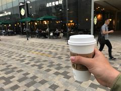 -星巴克(杭州银泰城西一店)