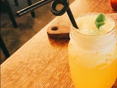 -查特花园美食广场(西单大悦城店)