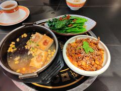 -原味田园·客家菜·土窑鸡(中航城君尚购物中心店)