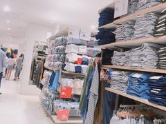 -优衣库(青岛伟东乐客城店)