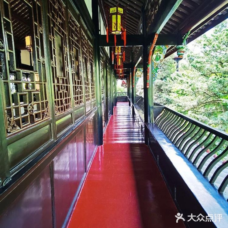 望江楼，望江流