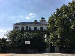 -Big House当代艺术中心