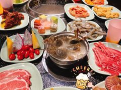 -釜御山海鲜烤肉火锅自助(新城市中心店)