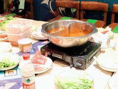 -红河谷晴天别墅轰趴馆