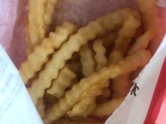 -必胜客(新中纬店)