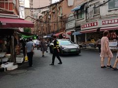 -三角地菜市场(吉祥路店)