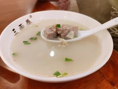 肚肺汤-三两春肚肺汤(崂山路店)