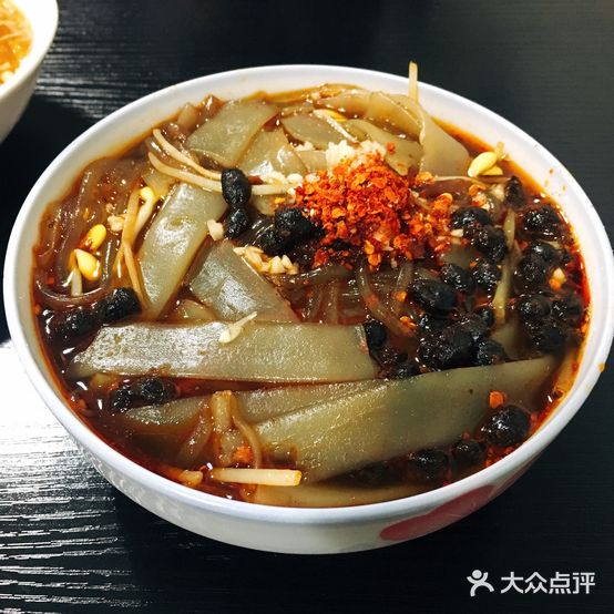 王鸭子串串