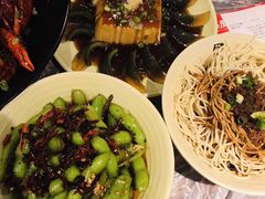 -巴厘龙虾·榜首油焖大虾(音乐学院·沿江酒馆店)