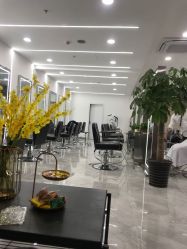 -Coo Hair salon