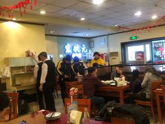 大堂-宏状元现熬粥·京味菜(三里河店)